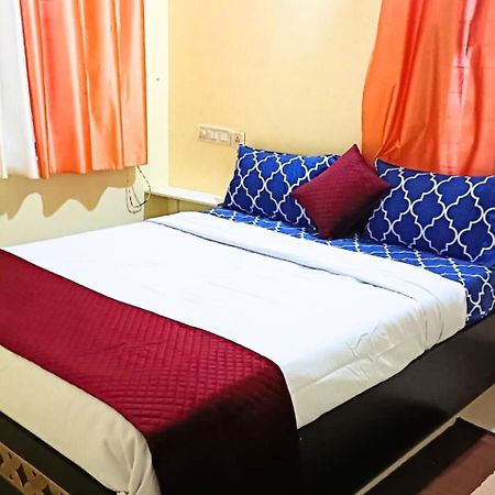 Golden Magnolia Homestay บังกาลอร์ ภายนอก รูปภาพ